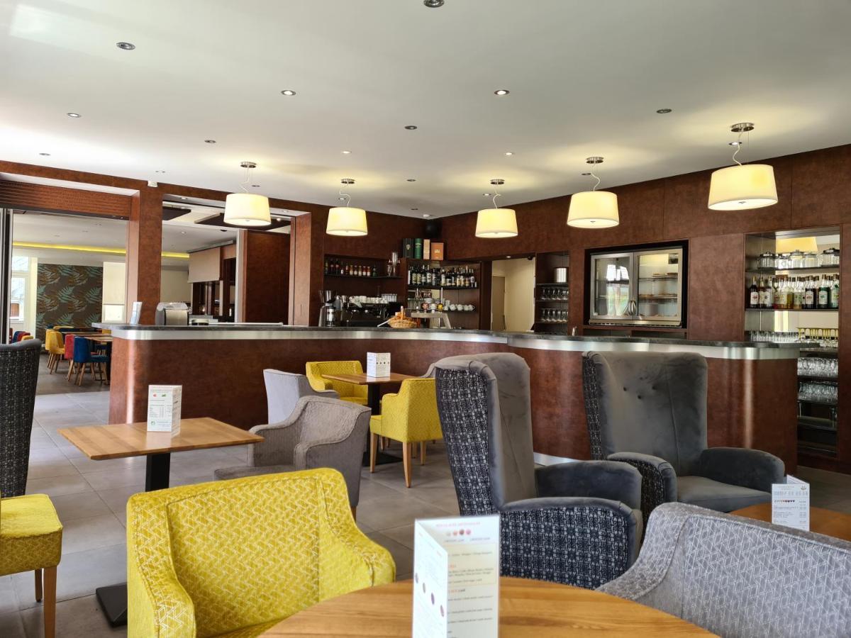 Hotel La Guimbarde Morteau Εξωτερικό φωτογραφία